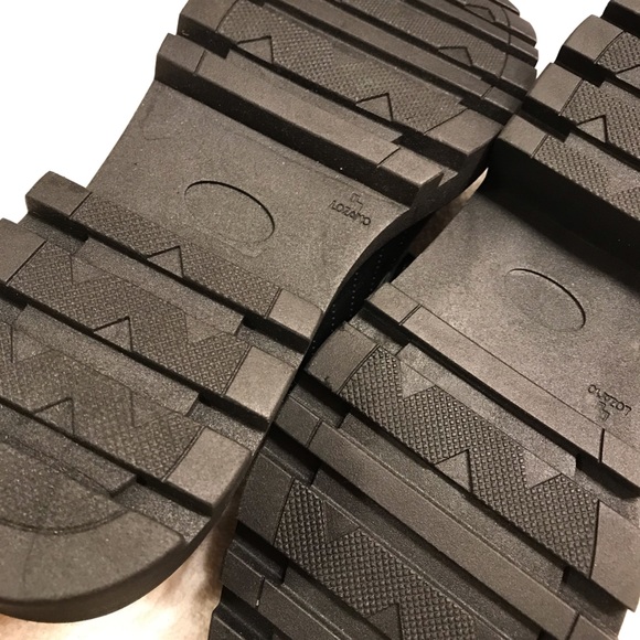 SOLD. NEW, UNUSED, chunky black loafers. - Picture 5 of 6